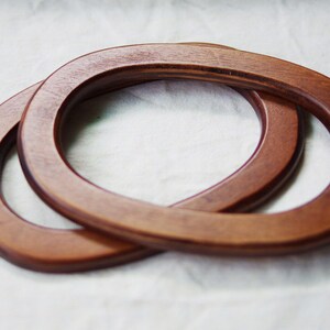 A pair of Oval Wooden Handles for Bag, Handcraft Material for Handbag Making CAE1108