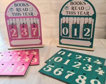Tracker de lecture, tableau en bois « Books Read This Year » sur pied avec numéros interchangeables