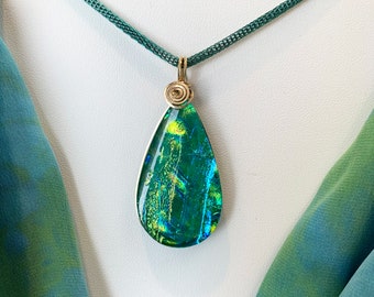 Limerick - Teardrop Pendant on Mesh Cord