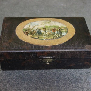 Oude sieradendoos, imitatie lederen sieradendoos, juwelier met lithografie, vintage juwelier, harde kartonnen juwelier, sieradendoos jaren 20, zijde gevoerd