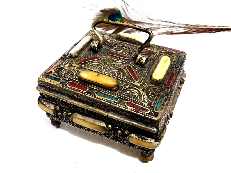 Tibetan Silver Jewelry Box Tibetan Silver Box Jewelry Box 19th Filigree Jewelry Box Antique Silver Box Tibetan Silver Jewelry Box