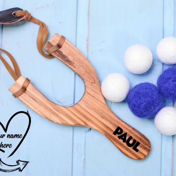 Customized Slingshot toy 15 cm, sling shot, montessori inspired kids wooden sling shot with wool felt or styrofoam balls