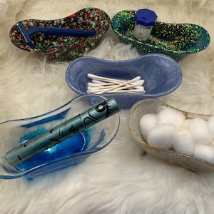 Claw foot bathtub dish