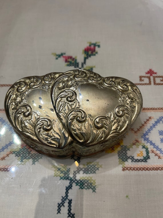 Vintage Gold Plated Heart Shaped Silver Bow Jewelry Trinket Box Red Lining