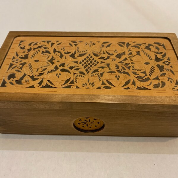 Vintage Balkan Origin Handmade Wooden Small box on Top Cutting Paper Art 7” #19#