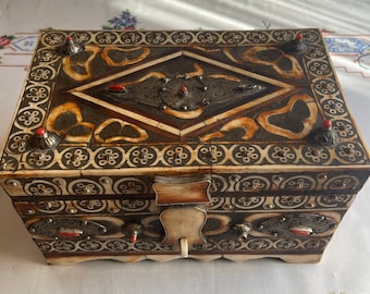 Moroccan Hand Made Camel Bone, Wood, Brass coral Jewelry Box #15#