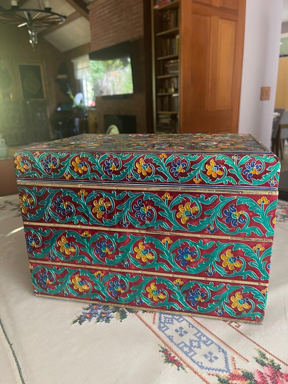 宝石箱七宝焼 値下げ 七宝焼焼き 宝石箱 白花詰 正方形 桐箱入 - メルカリ