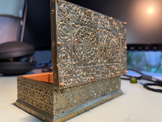 工芸品 antique art nouveau brass box Arts and Crafts Box Art Nouveau Jugendstil Enamel, Copper