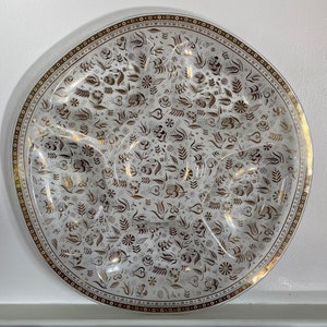 Vintage Georges Briard met goud appliquéd getextureerde glazen serveerschaal