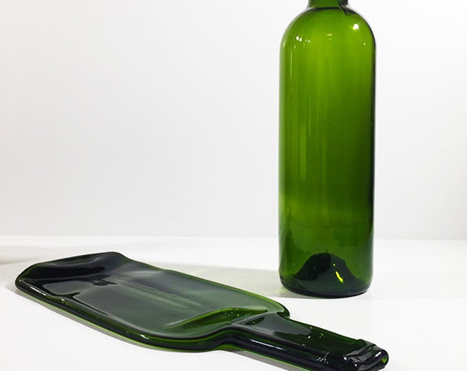 Wine bottle tray made from a recycle wine bottle (Bordeaux) - Glass bottle Upcycling
