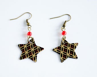 Red and black stars paper and red beads earrings