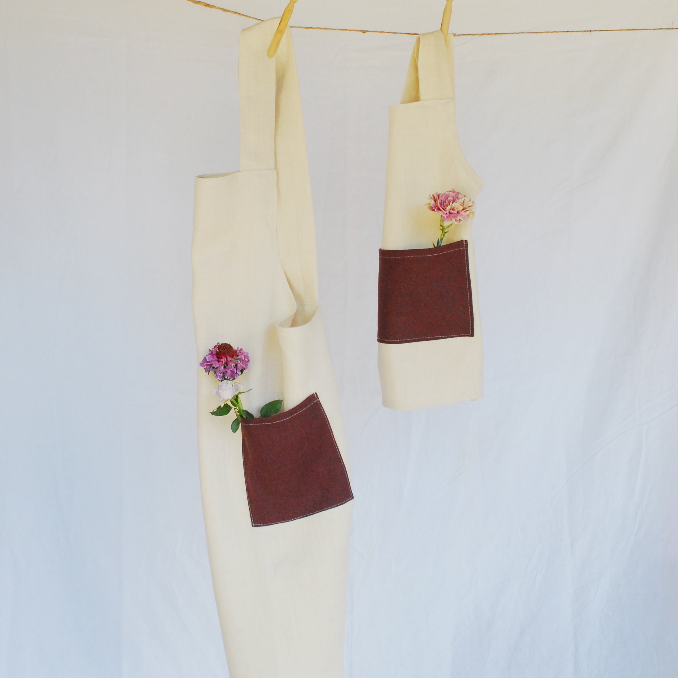 Duo de Tabliers Adulte/Enfant - Coloris Crème/Bordeaux