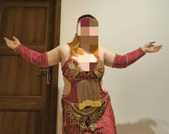 手作りビーズのベリーダンス衣装：ワインレッドのスパンコールの衣装