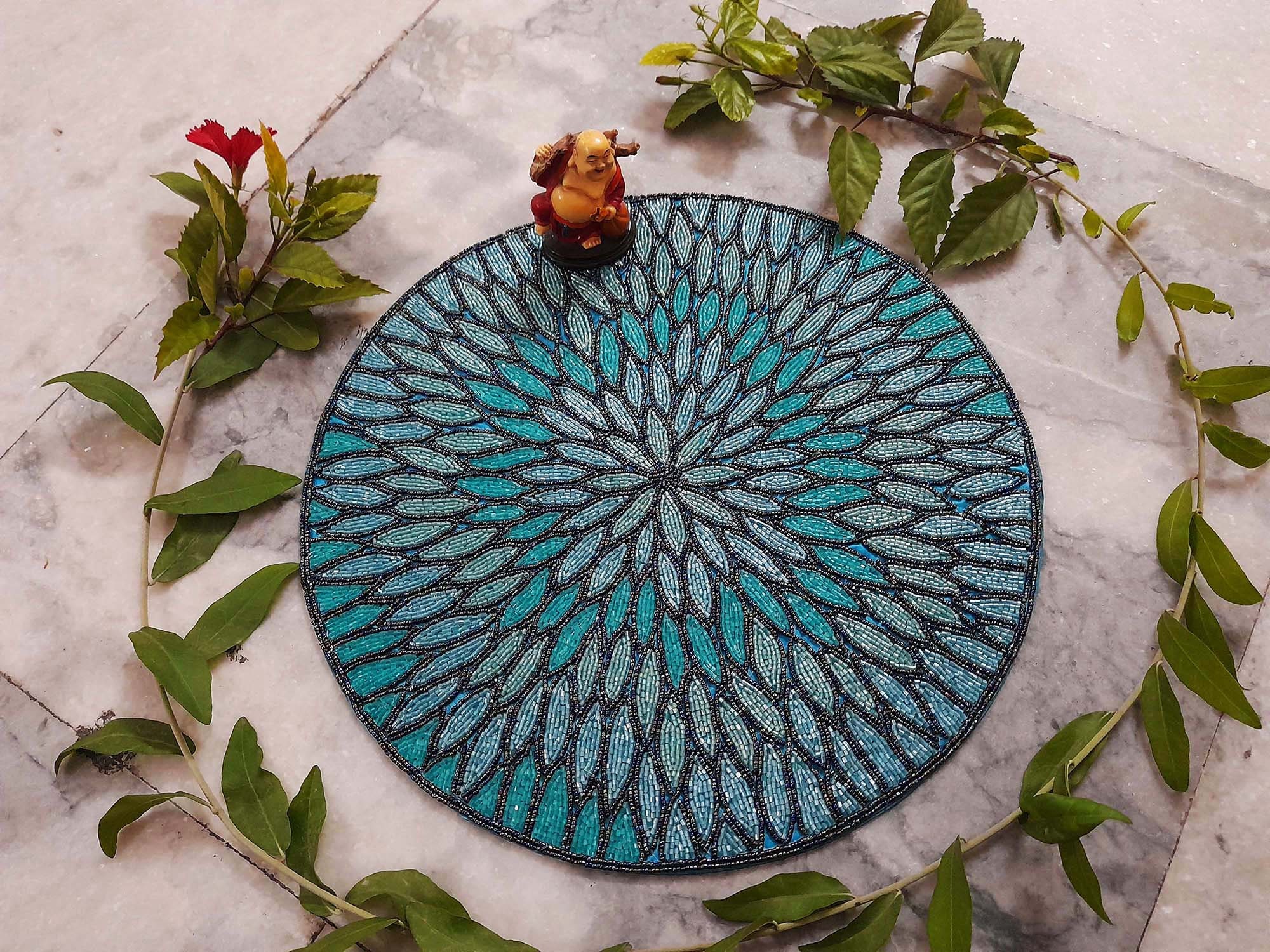 Round Placemats Beaded Placemats/ Green Vintage Farmhouse Etsy