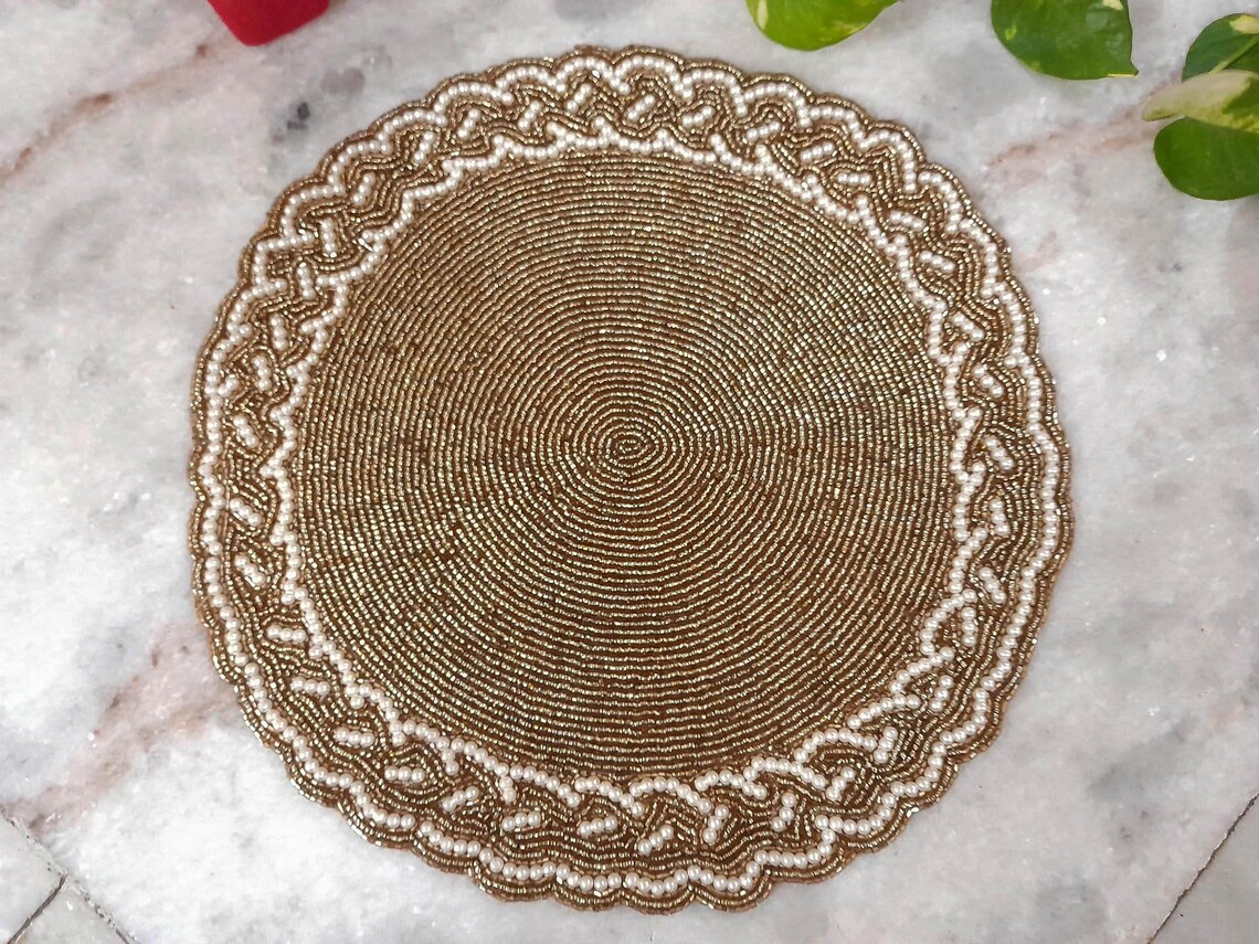 Round Table mat placemat Gold Beaded mat Table décor Dining Etsy