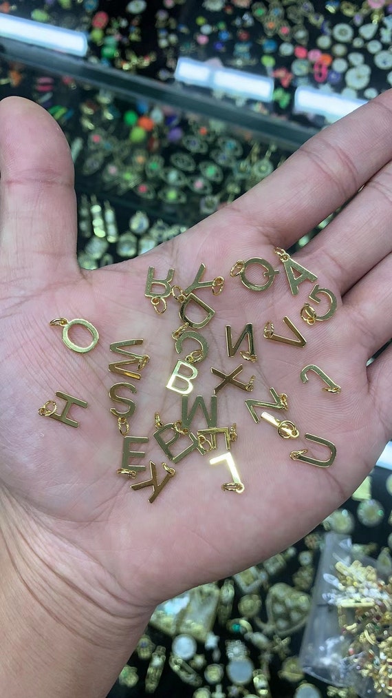 20pcs New Gold-Plate Letter Charm Initial Charms Alphabet Beads Pendants  Assorted for Bracelet Necklace Making