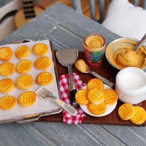 Miniature cookies, Dollhouse cookies, Miniature food, Dollhouse food, Food for dollhouse, Miniatures, Mini food, Doll food, Mini cookies