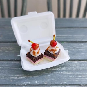 Brownies en miniatura, Comida en miniatura, Miniaturas, Casa de muñecas, Miniaturas para casa de muñecas, Comida para casa de muñecas, Comida para casa de muñecas, Minicomida, Comida para muñecas