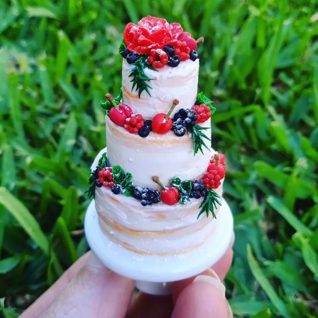 Miniature Wedding Cake, Miniature Cake, Miniature Fruit, Dollhouse Food