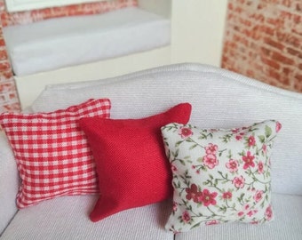 3x Dollhouse pillow, Dollhouse cushion, Dollhouse furniture, Dollhouse accessories, Dollhouse miniatures, 1/12 scale, Mini pillows