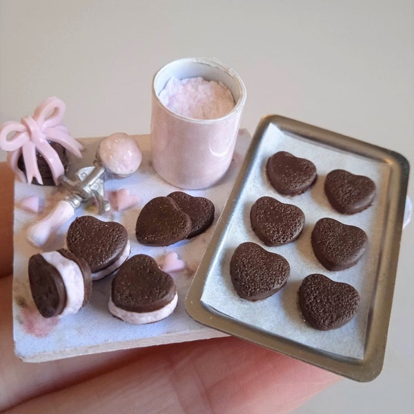 Dollhouse, Dollhouse food, Food for dollhouse, Miniature food, Mini food, Polymer clay food, Doll food, Miniature cookies, Mini ice cream