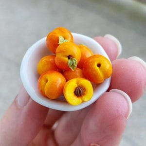 5x Miniatur-Pfirsiche, Miniatur-Essen, Puppenhaus-Essen, Essen für Dolhouse, Miniatur-Obst, Puppen-Essen, Miniatur-Essen, Miniatur-Pfirsich