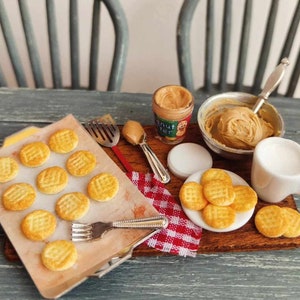 Miniature cookies, Dollhouse cookies, Miniature food, Dollhouse food, Food for dollhouse, Miniatures, Mini food, Doll food, Mini cookies