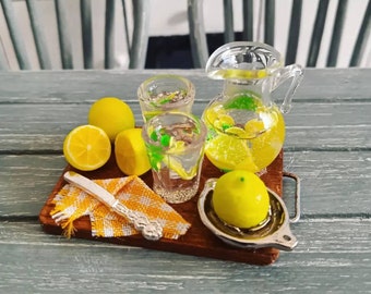 Miniature lemonade scene, Miniature lemons, Dollhouse food, Food for dollhouse, Miniatures, Mini food, Polymer clay food, Doll food