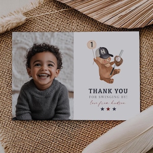 Modello di ringraziamento per orsetto da baseball, orsetto da baseball, biglietto di ringraziamento con foto, principiante al primo anno, primo compleanno dell'orsetto, biglietto di ringraziamento stampabile