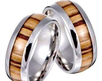 Anillo de madera artesanal para hombre, joyería única, hecho en Italia.