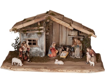 Wooden Nativity Set – Rasciesa Stable with 10 Figurines, 8cm