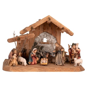 Traditional Nativity set with stable and 9 figurines -Religious gifts, Christmas decoration, Chrismtas gifts,Wooden decoration,Wooden gifts