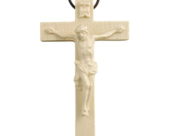 Hand Carved Mountain Maple Crucifix Pendant – Catholic Religious Gift