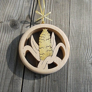 Wooden Corn Cob Decoration