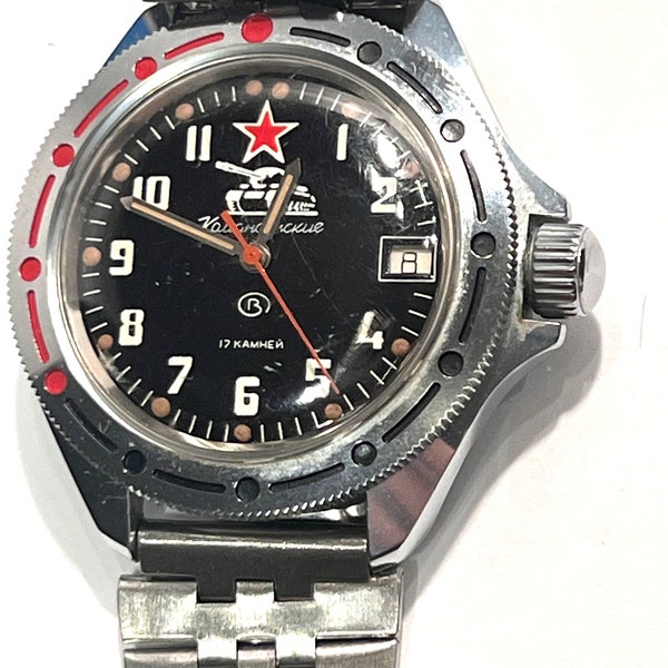 VOSTOK Komandirskie Tank Commander Russian Military Mechanical Wrist Watch made in USSR 1980s