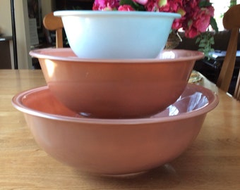 Vintage Pyrex 3 Piece Mixing Bowl Set Clear zbottom Psstel Colors