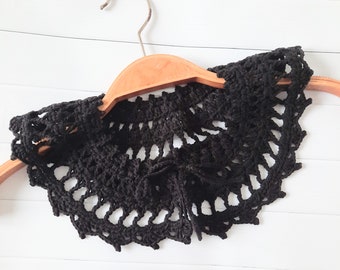 Black Crochet Lace Collar, Detachable Peter Pan Collar, Gothic Mourning Accessory