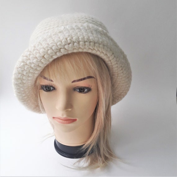 Crochet Wool Cloche Hat: Felted Light Cream Winter Brim Hat - Etsy