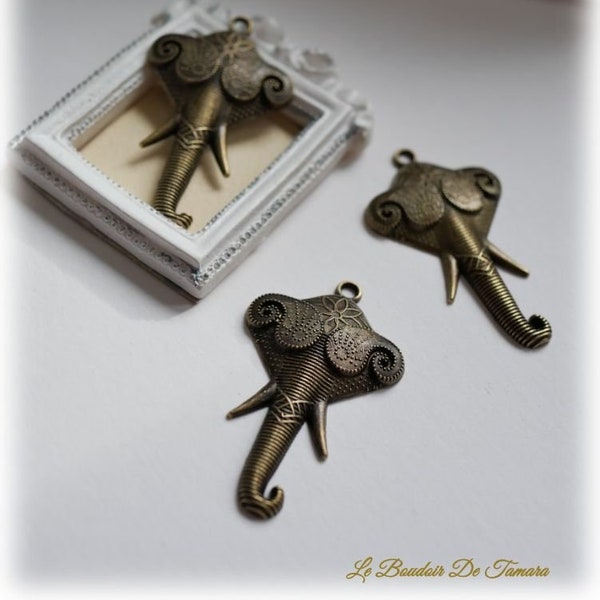 Pendentif tête d'éléphant bronze ethnique art déco