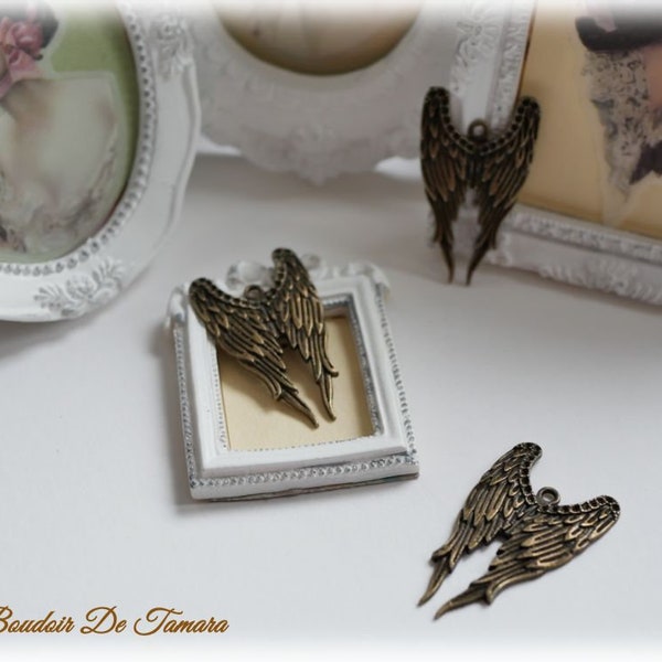 Set of 2 bronze wings wings 39 mm X 23 mm, angel wings charm, angel charm, angel jewelry