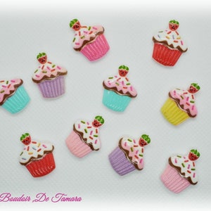 Cabochons gâteaux en résine