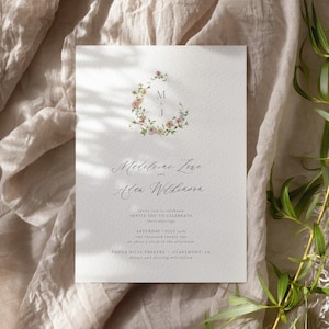 Wildflower Crest Wedding Invitation, Colorful Floral Wreath Invitation Template, Printable Invite, Instant Download, Minimalist Botanical 04