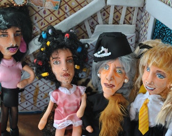 Diorama I want to break free Articulated 12 '' Articulated Cloth Dolls Freddie Mercury, Brian May, Roger Taylor and John Deacon