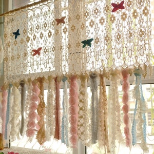 SHABBY Curtain BOHO Country Cottage Rustic Farmhouse Vintage Lace Fringed Curtain Valance/Wall Hanging/Backdrop