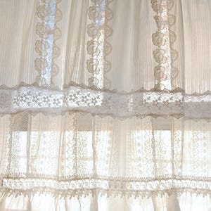 Handmade Shabby Chic Mediterrian Lace Curtain Valance: Ivory White Farmhouse Decor