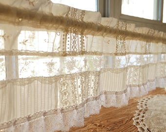 Hermosa y elegante cortina de tela de estilo rústico francés en color blanco marfil con encaje para cocina, cafetería, sala de estar