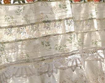 Green Gingham Floral Patchwork Curtain, Daisy Trim Embroidered Valance, Shabby Chic Eyelet Lace Tiers