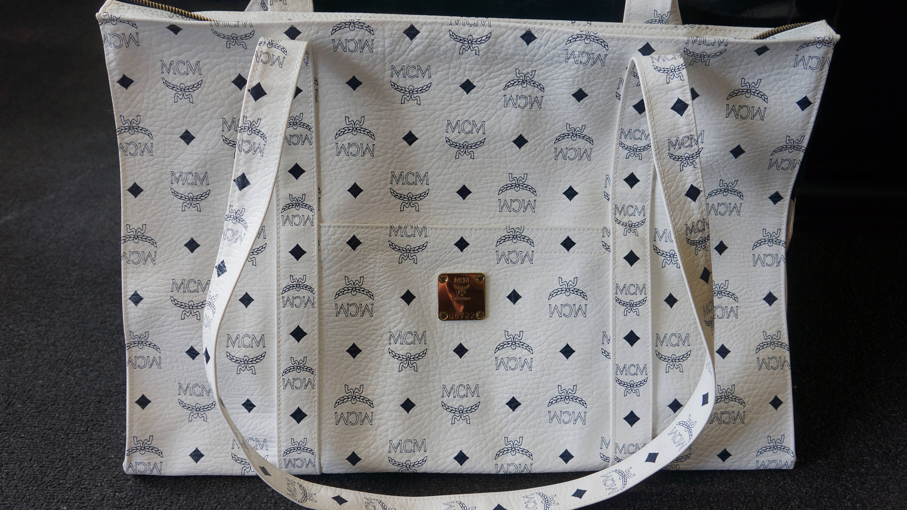 Authentic MCM Shoulder Tote Bag White & Navy Blue Pattern 