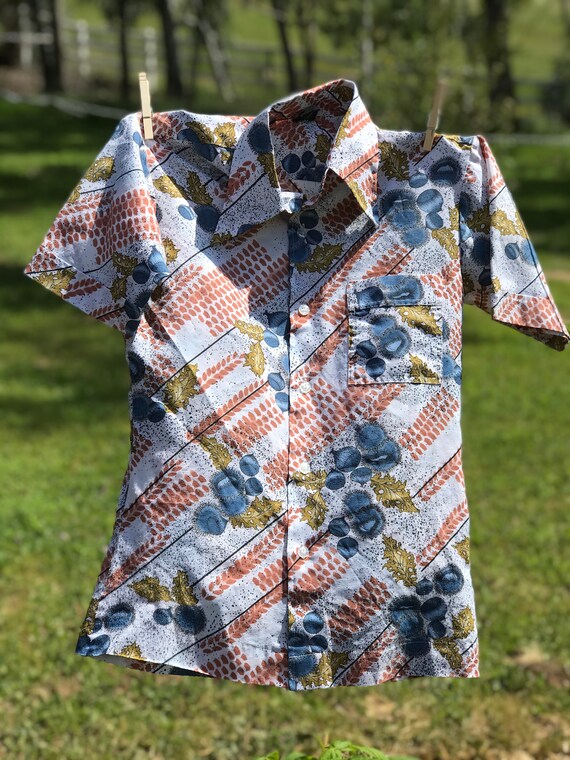Groovy Vintage dress shirt small