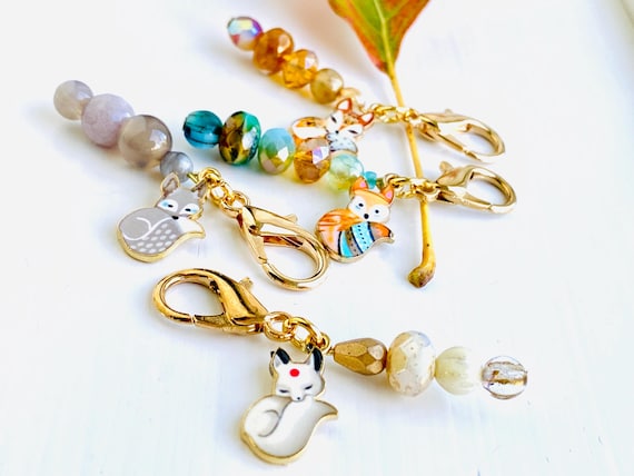 1 Autumn Fox Zipper Pull: Beaded Planner Charm with Gold Clasp, Sweater Charm